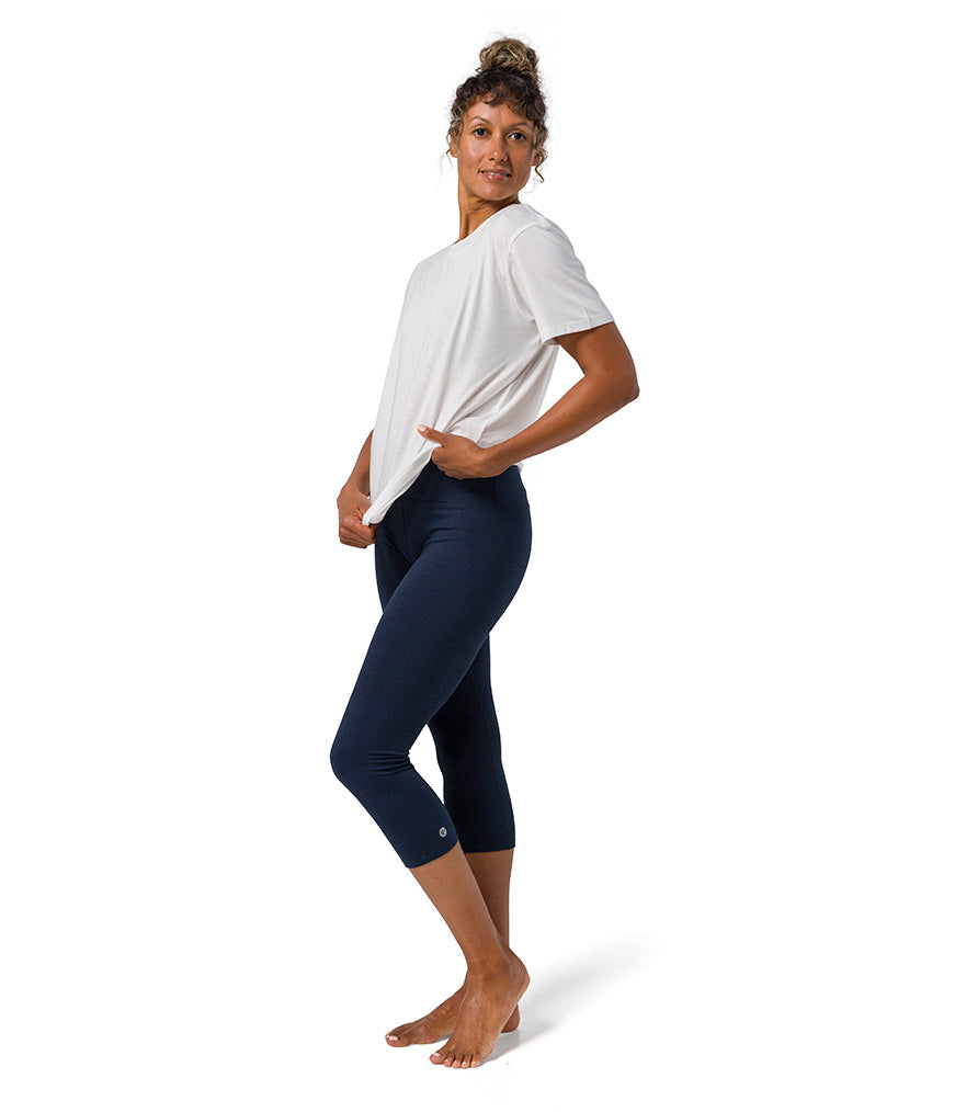 Vinyassa Tee - White - Side View - Gallery Image 1 | Manduka | Eco Yoga Store