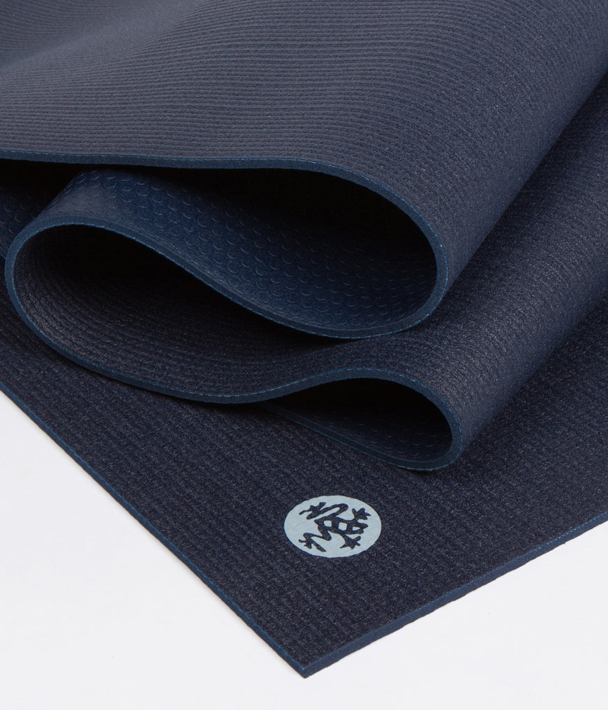 Manduka PRO 6mm Extra Long - Midnight - folded | Eco Yoga Store