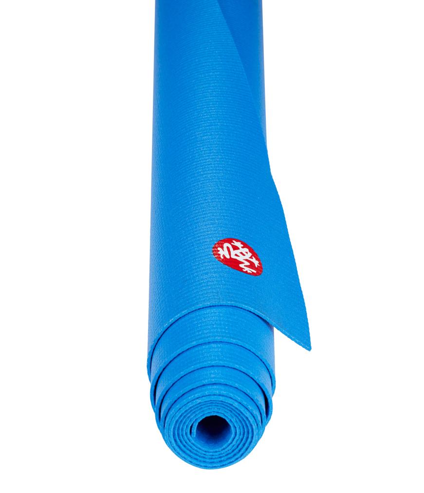 Manduka PRO Travel 2.5mm Yoga Mat - Be Bold Blue - rolled end on | Eco Yoga Store