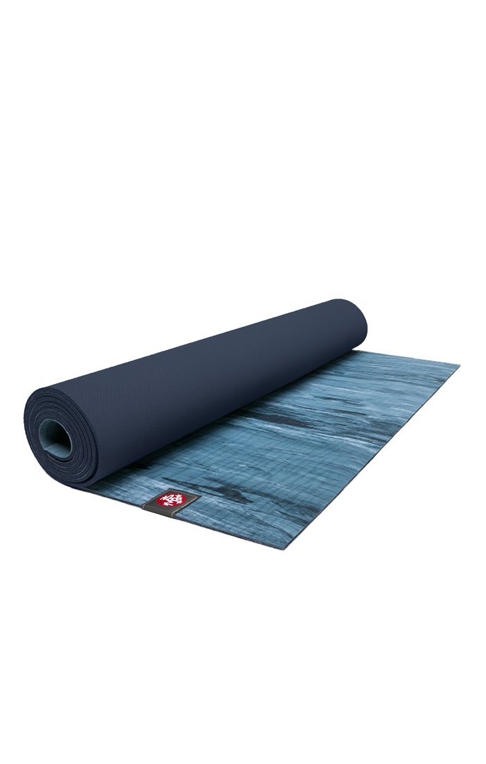 Manduka eKO Yoga Mat – Premium 5mm Thick Mat, Made from Natural Tree  Rubber, Ultimate Catch Grip for Superior Traction, Dense Cushioning for  Support and Stability, Midnight, 79, Mats -  Canada
