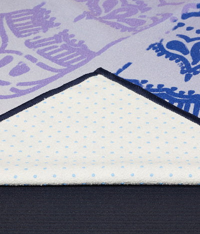 Manduka Yogitoes Mat Towel - Chakra Print (Blue) - corner folded over showing underside | Eco Yoga Store